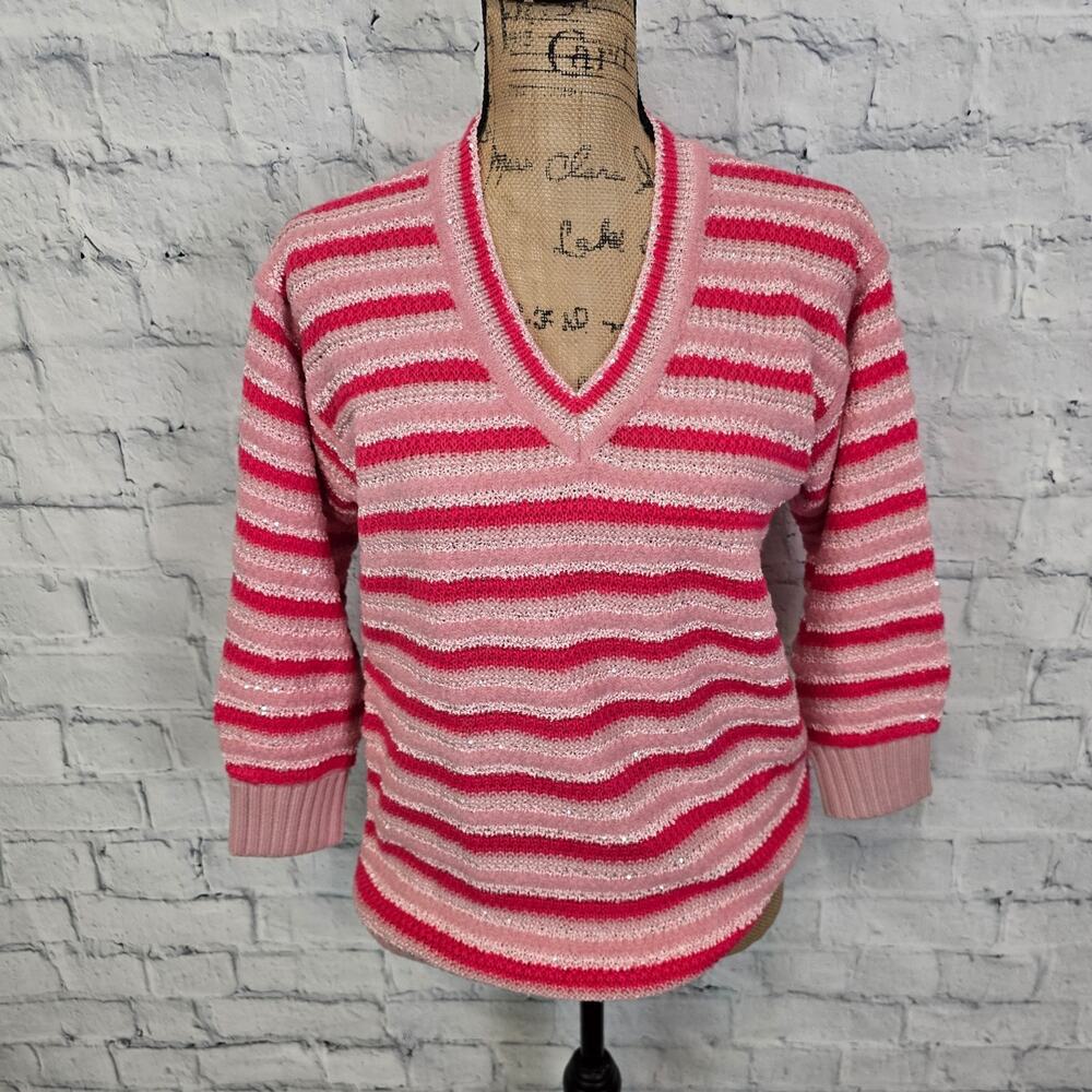 Isaac Mizrahi Pink Striped V-Neck Sweater top Sz XS long sleeve dopamine A10